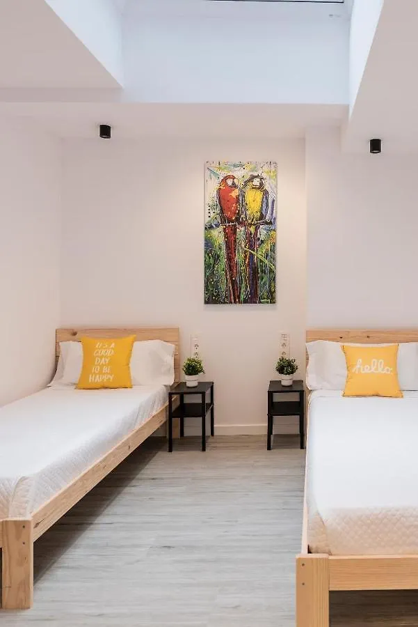 Bilbao Rooms & Kitchen Zorroza